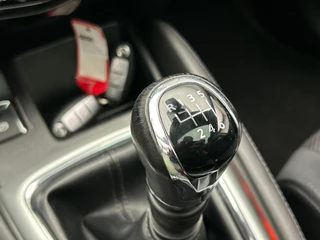 Nissan Qashqai 1.2 N-Connecta | Panoramadak | Navigatie | 360 camera | Stoel Verwarming | Cruise/Control | Climate/Control | / 30