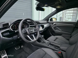 Audi Q3 40 TFSI Quattro S-Line / Pano / 360' / Carplay / 8