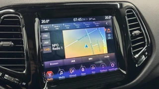 Jeep Compass 1.4 MultiAir Limited 4x4 PANO NAVI ECC CRUISE DAB. / 32