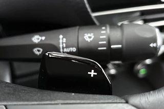 Citroen C5 X 1.2 PureTech Plus Automaat Leder Voorruitverwarming Achteruitrijcamera / 34