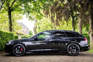 Audi A6 Avant 55 TFSI e Quattro S Line  Full Black Matrix Led Panorama 21" ACC Trekhaak / 4
