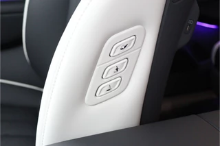 Kia EV9 GT-Line AWD 99.8 kWh - Schuif-/kanteldak - Stoelverwarming-/ventilatie - Massage zetel - Head-Up - Fabrieksgarantie tot 02-2033 / 69