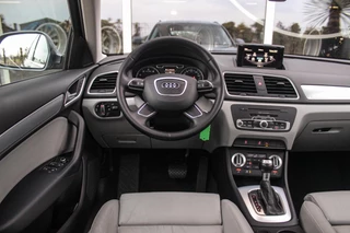 Audi Q3 2.0 TFSI quattro Pro Line | S-tronic Automaat | Panoramadak | 211 pk | Stoelverwarming | Climate control | Navi | Xenon | Bluetooth | 18 inch | PDC | Quattro / 11