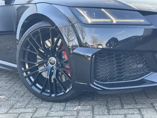 Audi TT RS Roadster TT 2.5 400pk 5-Cil Quattro B&O Camera Stoelverw. 20 Inch / 11