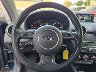Audi A1 Sportback 1.0 TFSI AIRCO NAVI LM TEL / 11