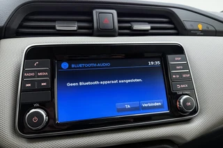 Nissan Micra 1.0L Acenta / 21