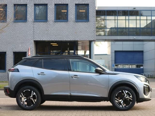 Peugeot 2008 1.2 Hybrid 145 GT Alcantara / Full-Option / ACTIE / 29