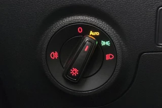 SEAT Arona 1.0 TSI Style Business Connect Automaat Trekhaak Stoelverwarming Virtual LED / 24