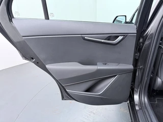 Kia Niro 1.6 GDi Hybrid DynamicLine Automaat  - Adaptive Cruise Control- Navigatie - DAB- Apple Carplay/Android Auto Fabrieksgarantie 26-01-2032 of 150.000 km / 36