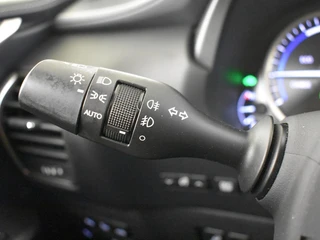 Lexus NX 300h AWD Luxury Line Schuifdak | Mark Levinson / 31