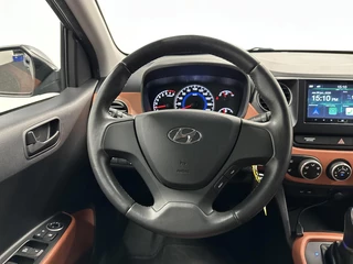 Hyundai i10 1.0i Comfort 5p. AIRCO CARPLAY 36000 KM. / 18