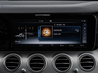 Mercedes-Benz E-klasse 350 e Lease Edition | Luchtvering | LED | Navigatie | Sfeerverlichting | Camera | Apple CarPlay/Android Auto | Stoelverwarming | Dealeronderhouden / 26