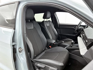 Audi A1 Sportback 35 TFSI S Edition | Camera | CarPlay | Cruise Control | Stoelverw. | / 13