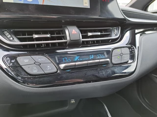 Toyota C-HR 1.8 HYBRID GR-SPORT 19"LM-VELGEN CAMERA NAVI STUUR-/STOELVERWARMING P-SENSOREN AD-CRUISE HALF-LEDER/ALCANTARA / 22