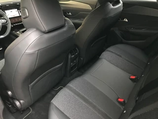 Peugeot 308 SW 1.2 Hybrid 145 e-DCS6 GT / 13