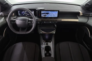 Lancia Ypsilon 1.2 Turbo Hybrid 110pk / 7