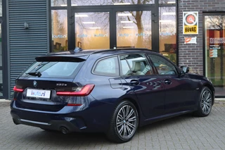 BMW 3 Serie Touring 330e M-Sport Shadow Line  Pano/Laser LED/Leder/360/Keyless/Headup/ACC/Dodehoek / 2