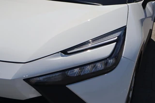 Toyota C-HR 1.8 HYBRID 140 1e EIGENAAR NL-AUTO AD-CRUISE APPLE/ANDROID LMV PARK-SENSOREN BLIND-SPOT-MONITOR / 10