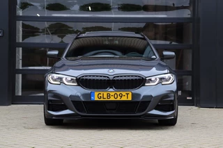 BMW 3-serie Touring 320i High Executive M-Sport |Bomvol!|Pano| Laser | Harman/Kardon | Memory | Camera | Apple Carplay | Head-Up | / 24
