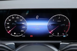 Mercedes GLB 200 d AMG Line / Keyless-Go / Winter-Paket / Multibeam LED / Camera / 19