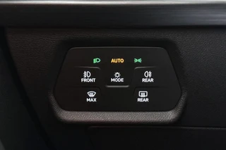 CUPRA Leon Sportstourer 1.4 e-Hybrid Business Panoramadak Stuur-Stoelverwarming Camera / 26