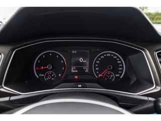 Volkswagen T-Roc 1.0 TSI Style  | NL Auto | Carplay | ACC / 9