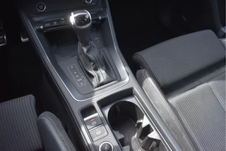 Audi Q3 45 TFSI e S edition S-Line 245 PK | NL-Auto | Keyless | Carplay | Virtual cockpit | DAB | Elekt.trekhaak | Full LED | Allweathers / 64