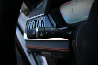 BYD SEAL U 1.5 DM-i FWD Boost / 22