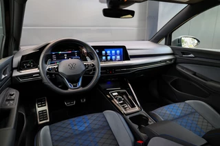 Volkswagen Golf 2.0 TSI R 4Motion  | PANO | AKRAPOVIC | DODE HOEK | STUURVERW | IQ-LIGHT | / 5