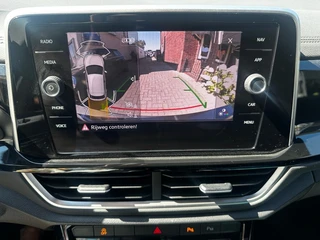 Volkswagen T-Roc 2.0 TSI 4M. R-L BNS AUTOMAAT / 10