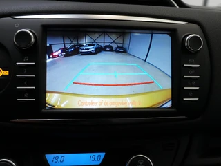 Toyota Yaris 1.5 Hybrid Comfort ✅Stoelverw.✅Camera✅Clima✅Two Tone✅Cruise✅Keyless✅Clima✅ / 9
