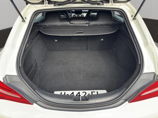 Mercedes CLA-klasse Shooting Brake 180 AMG Edition Plus / 29