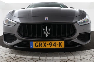 Maserati Ghibli 2.0 MHEV GranSport  Schuif/Kanteldak, 360 Camera, Volleder / 7
