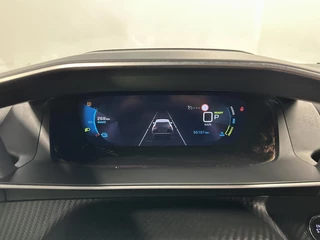 Peugeot e-2008 EV Allure Pack 50 kWh 3 FASE 92% SOH CAMERA ECC CRUISE CARPLAY NAVI LM. / 25