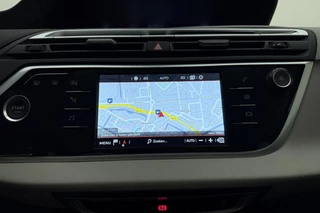 Citroen C4 SpaceTourer 1.2T Business | 130PK | Automaat | Elektrische achterklep | Climate Control | Navigatie | Cruise Control | Camera achter | Stoelen voor met massagefunctie | Slechts 44.336 km! / 27