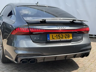 Audi A7 Sportback 55 TFSI E Quattro PHEV Competition S-Line RS-zetels 20inch Camera S-Edition Plug-in / 17