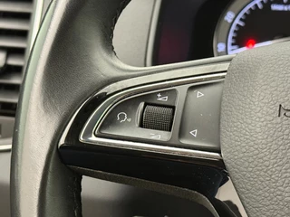 Skoda Karoq 1.5 TSI ACT Style | Automaat | Adaptive cruise | Stoelverwarming | CarPlay | Camera | Parkeersensoren / 16