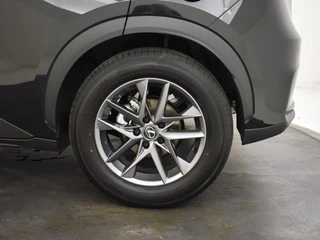 Lexus LBX 2WD Comfort Plus Parkeersensoren | Blindspot | / 18
