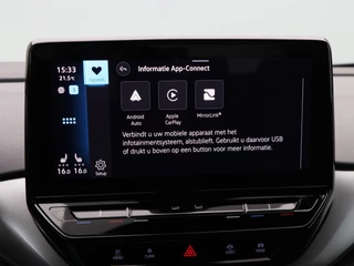 Volkswagen ID.4 First 77 kWh 204 Pk | Stoel/Stuurverwarming | Camera | Half Leer | CarPlay | Adaptive cruise | 20 Inch | 97.053 Km !! / 28