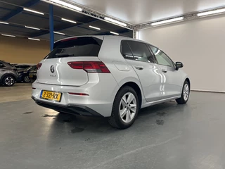 Volkswagen Golf 1.0tsi life 81kW / 4