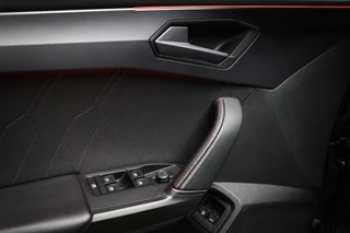 CUPRA Leon Sportstourer 1.4 e-Hybrid VZ Business CLIMA | STUURVERWARMING | DAB | APPLE | CAMERA / 28