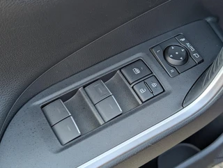 Toyota RAV4 2.5 Plug-in Hybrid AWD Style TREKHAAK ELEK. ACHTERKLEP STUUR- STOELVERWARMING / 13