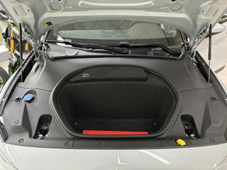 Polestar 2 Long Range Dual Motor 82 kWh | SOH 99,75% | AWD | Wegklapbare trekhaak | Memory Stoelen | 20" LM-Velgen | 360 Camera | ECC | Parkpilot | Elektrische Achterklep / 40