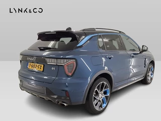 Lynk & Co 01 1.5 PHEV 262PK Adapt.Cruise 360° Cam Carplay Zwarte Hemel Plug-in Stoelverw Vol opties! / 28