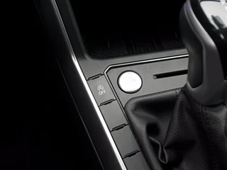 Volkswagen Taigo 1.0 TSI Life Edition Private Lease 499 pm | Carplay navi / 34