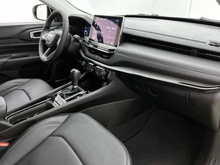 Jeep COMPASS 1.5T e-Hybrid Upland Automaat | Adaptive Cruise | Stoelverwarming/verkoeling | Camera | Leder | Parkeersensoren | BTW / 13