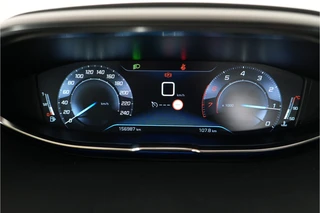 Peugeot 3008 1.2 PureTech Blue Lease Executive  | Trekhaak | Cruise | Lane warning | Navi | / 21