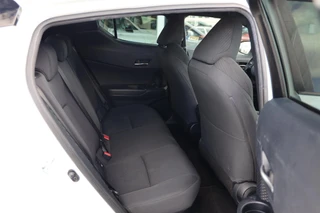 Toyota C-HR 1.8 Hybrid Dynamic|Automaat|Trekhaak|Stoelverwarming|Camera|Navi|ACC / 13