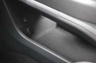 Toyota C-HR+ FIRST EDITION 77KWH 607KM-WLTP DEMO 20"LM-VELGEN EL-ACHTERKLEP PRIVACY-GLASS DEMO NL-AUTO / 37