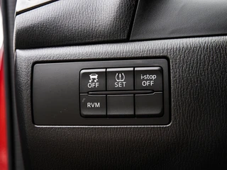 Mazda 3 2.0 GT-M | Leder | Xenon | Keyless | Head-up display | Bose | Trekhaak | PDC v+a | Stoelverwarming / 28